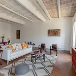 iFlat Campo dei Fiori Stylish Apartment